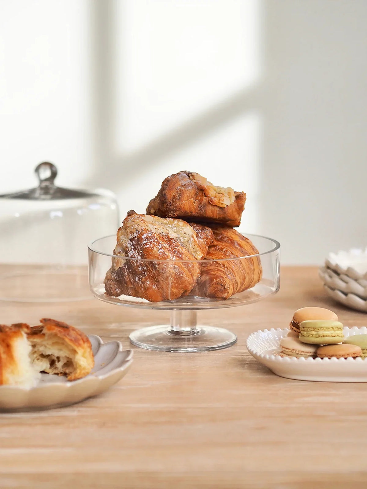 Yetoleyt Glass Cake Stand