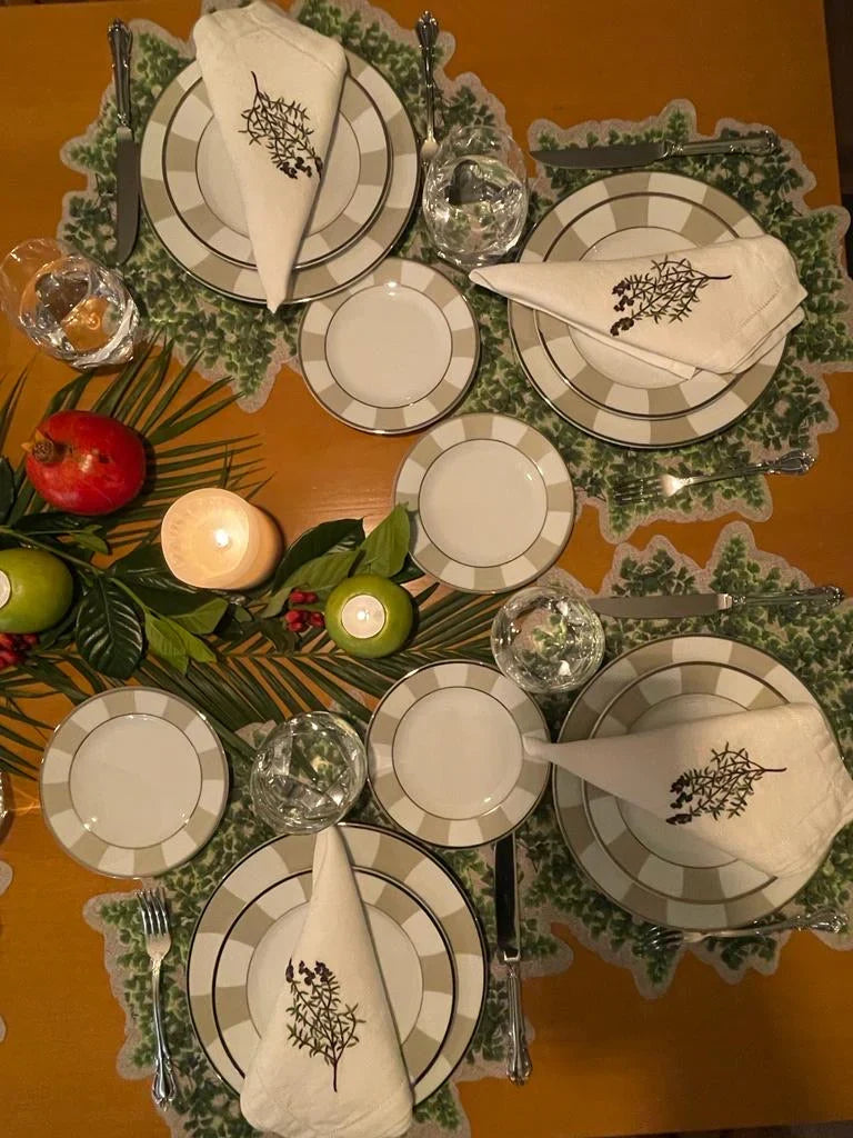 Yetoleyt Bosque Placemats (Set of 2)