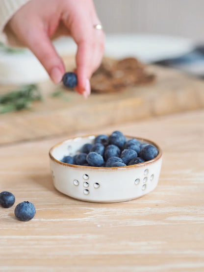 Yetoleyt Gia White Berry Bowl
