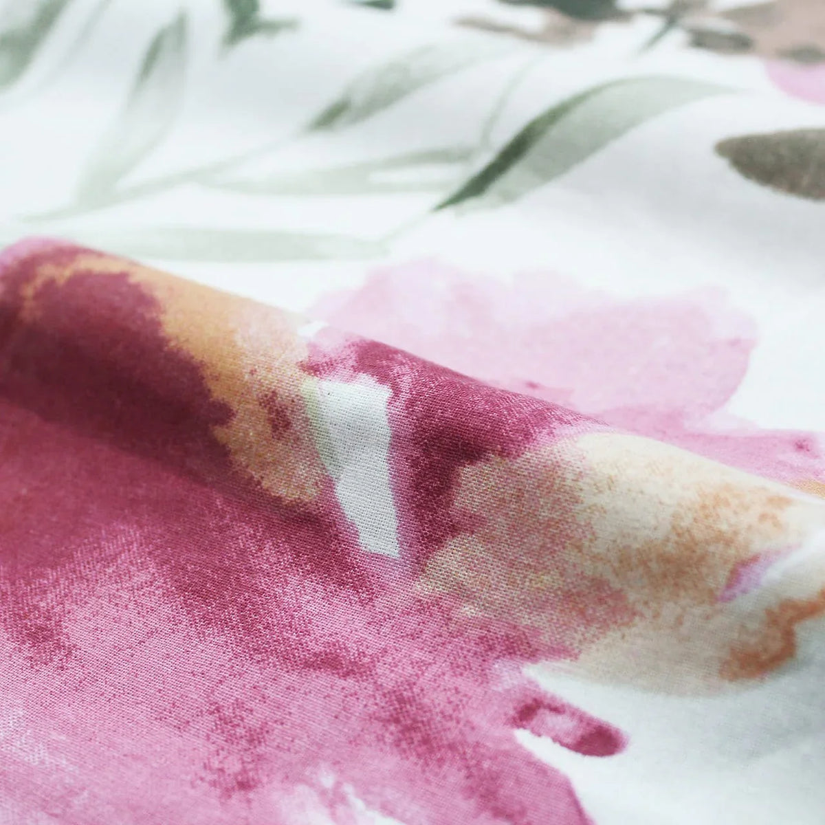 Yetoleyt Printed Cotton Floral Tablecloth - Magenta