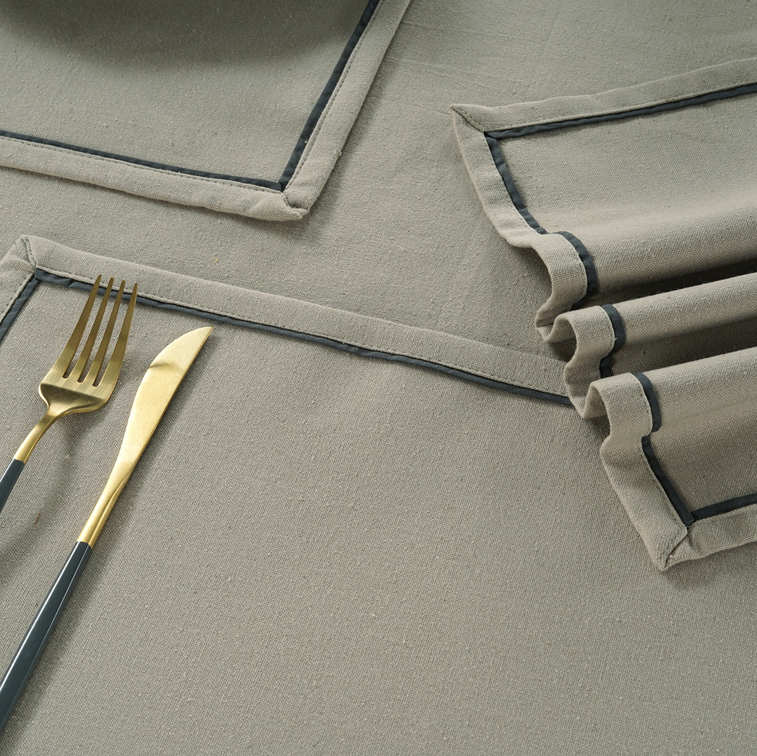 Yetoleyt Woven Cotton Plain Tablecloth - Khaki