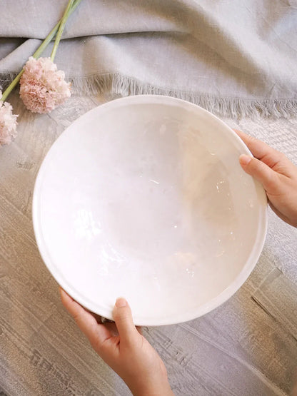 Yetoleyt Milla White Round Serving Bowl