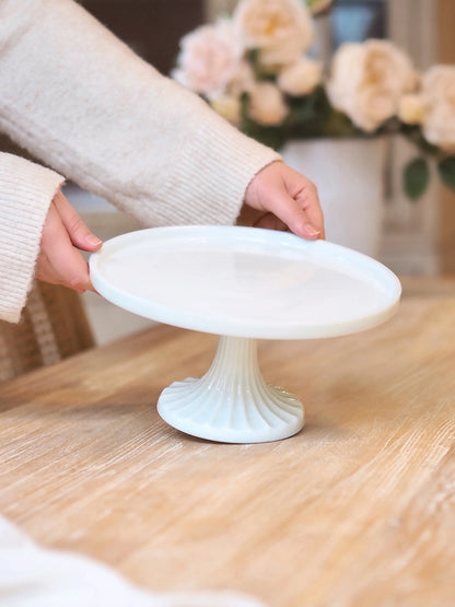 Yetoleyt Patisserie Cake Plate